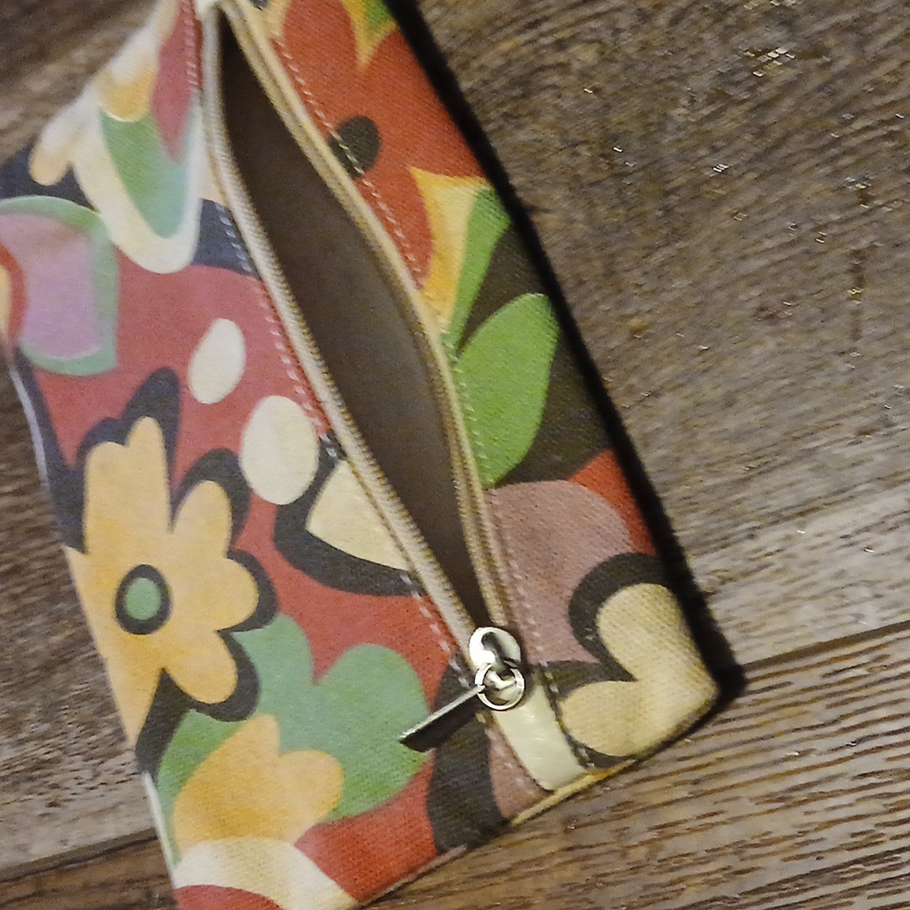 Cosmetics bag - Picture 5 of 5